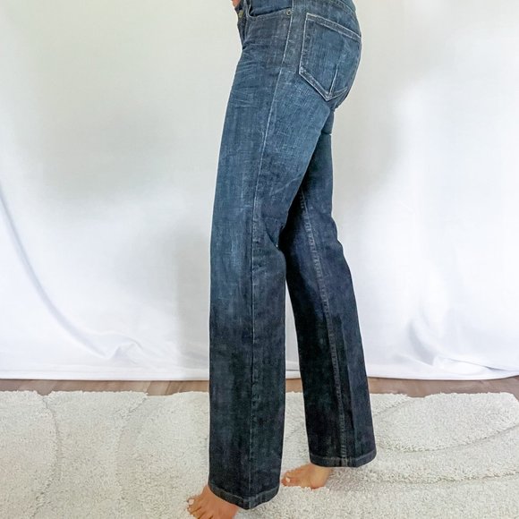 The Limited Classic Straight Leg Vintage ‘90s Jeans in Dark Rinse - Picture 2 of 9